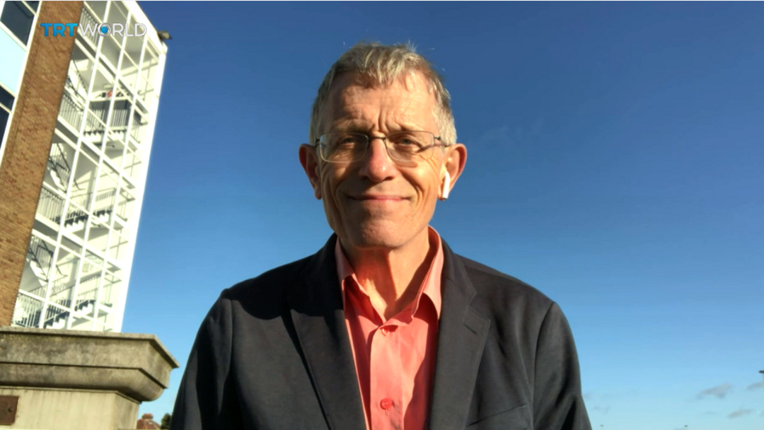 How will the Omicron variant affect travel during holiday season?