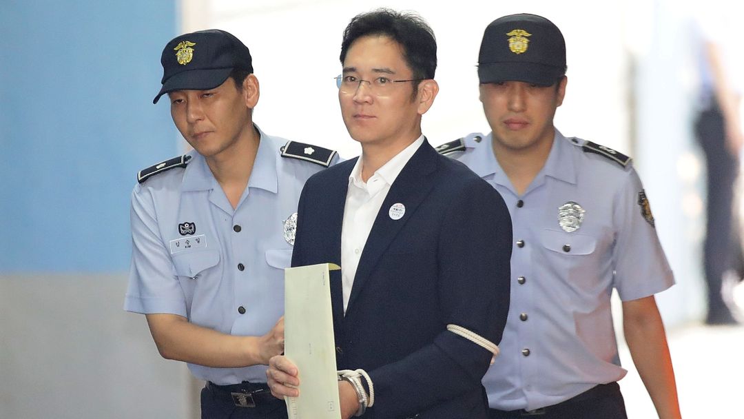 Samsung heir Jay Y. Lee walks free after court suspends jail term | Money Talks