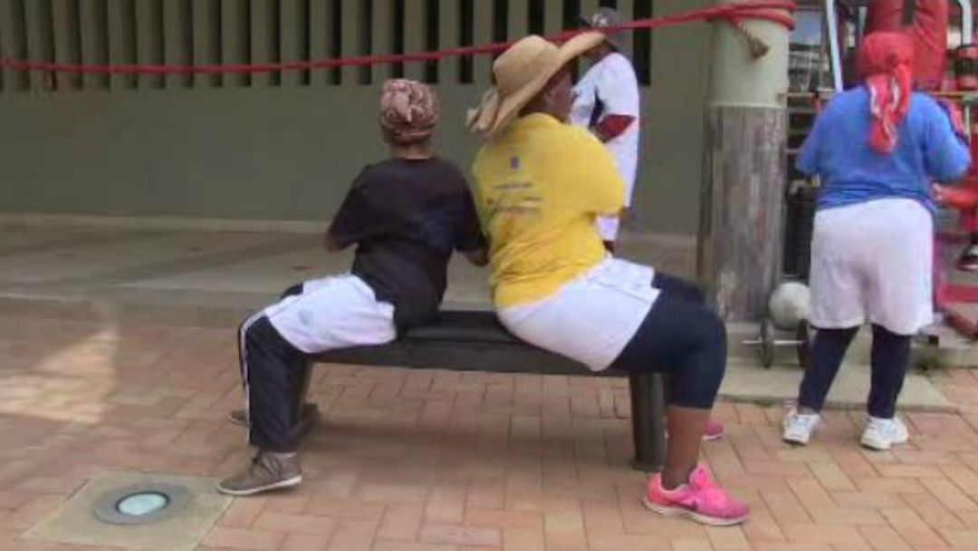 Boxing Grannies: South Africa's pensioners fighting to keep fit