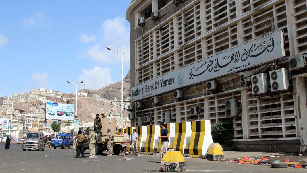 The War in Yemen: Currency plunges in value affecting daily lives