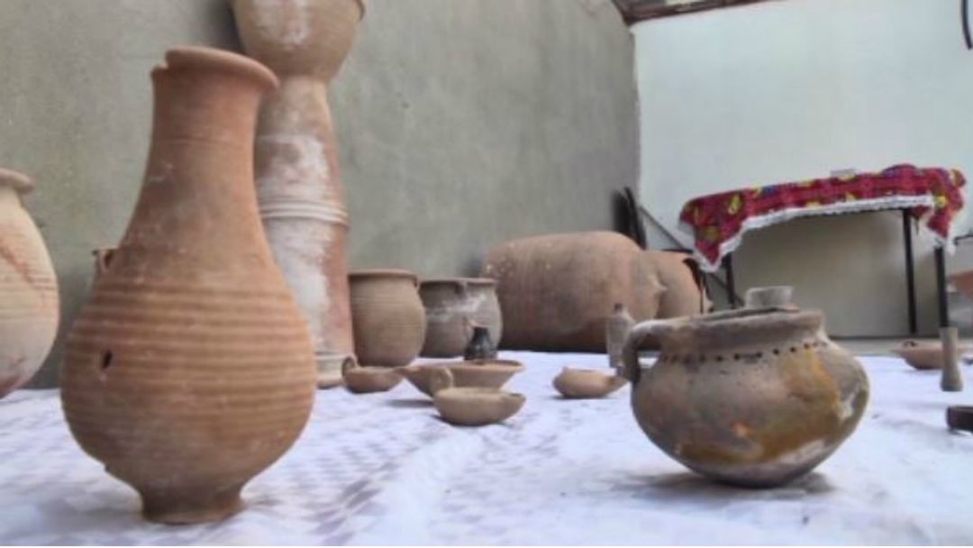 Ancient Find: Libyan farmer finds ancient artefacts in graves