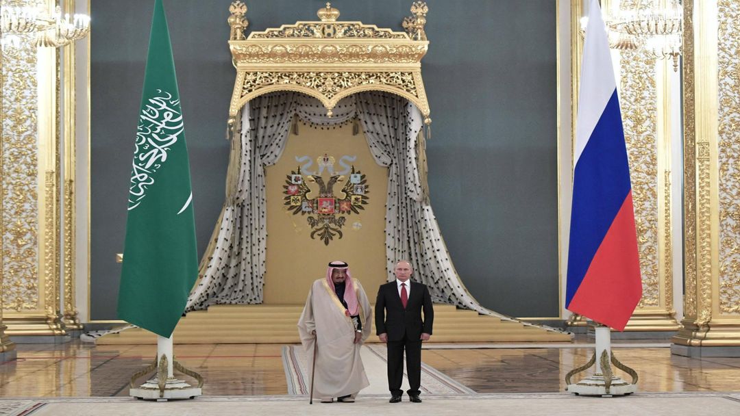 Money Talks: Saudi King Salman in 'historic' visit to Moscow