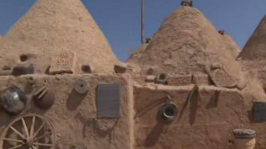 Harran Beehive Houses: Homes attract tourists and preserve tradition
