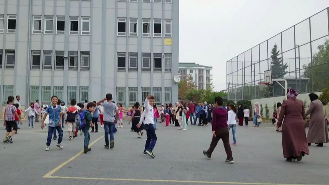 Syrian Students: Children are trying to adapt to new schools