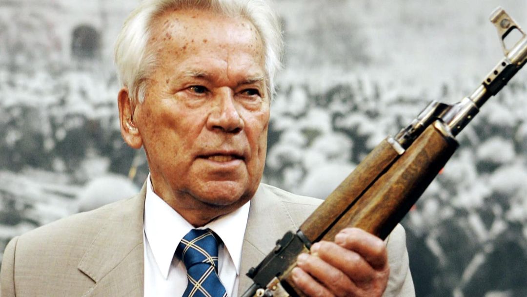 Picture This: Kalashnikov statue