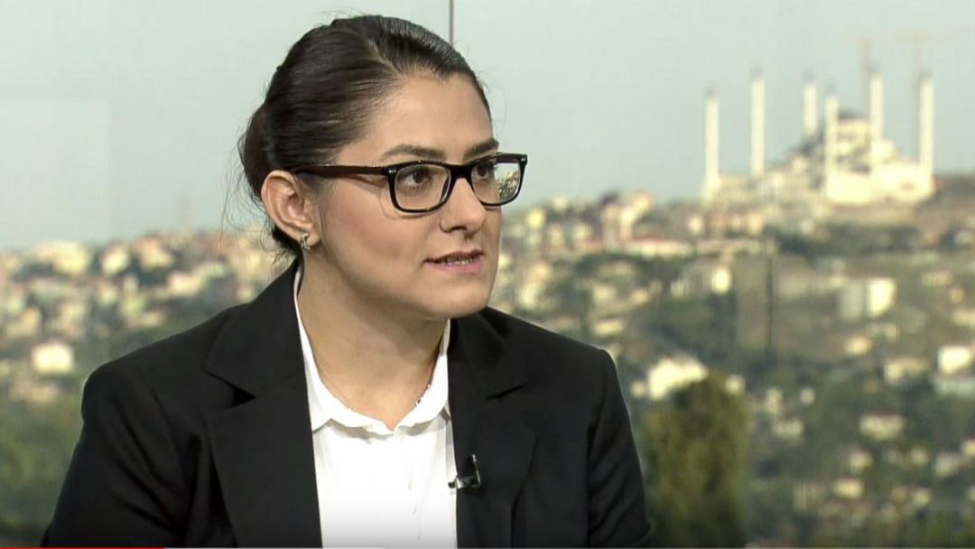 Strait Talk: Interview with Ozge Nur Ogutcu