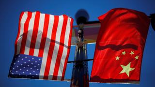 Top US, Chinese officials hold talks in sign of warming ties
