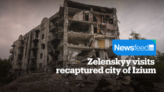 Zelenskyy visits recaptured city of Izium