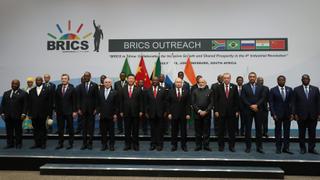 Turkey attends BRICS summit and protestors demand jobs and services in Iraq