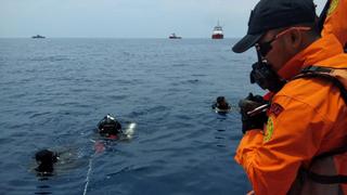 Breaking News: Lion Air jet crashes into sea near Jakarta