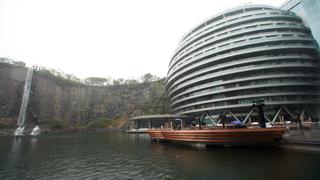 Hotel in abandoned quarry opens in Shanghai | Money Talks