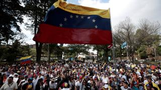 Venezuela in Turmoil: President Maduro proposes early elections