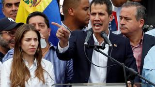 Venezuela in Turmoil: Thousands gather to celebrate Guaido's return