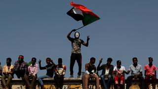 Rivals sign Sudan power-sharing agreement | Money Talks
