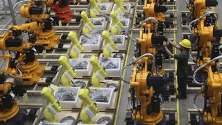 Robot replacements threaten South Korean workers | Money Talks