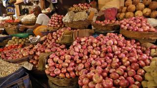 Prices surge after India bans onion exports | Money Talks