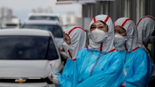 South Korean volunteers produce cotton masks to meet demand | Money Talks