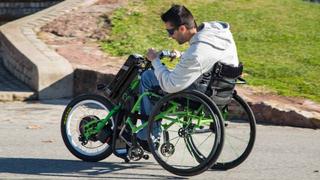 Colombian starts delivery service using electric wheelchair |  Money Talks