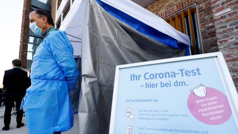 Η παραλλαγή B117 coronavirus ενδέχεται να γίνει κυρίαρχη στη Γερμανία – τελευταίες ενημερώσεις