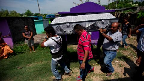 Death toll reaches 91 as Mexico starts burying quake victims