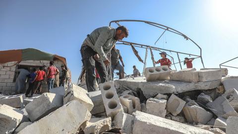 Escalatory violence is Russia’s stick — and carrot ahead of Syria talks