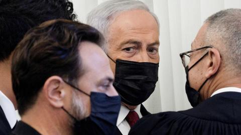 Will a Netanyahu plea deal end his political life?