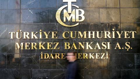 Turkiye, UAE central banks sign swap deal