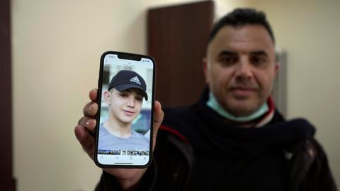 Israel extends detention of ill Palestinian teenager held without charge