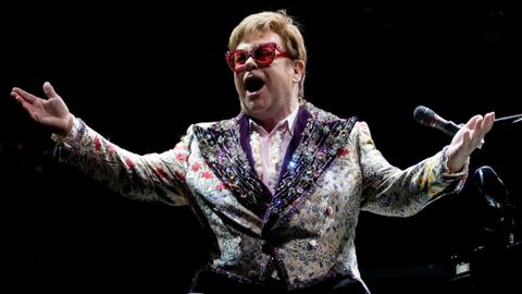 Elton John resumes global farewell tour in New Orleans
