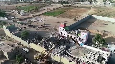 Rescuers: Air strike on prison in Yemen's Saada kills, injures scores