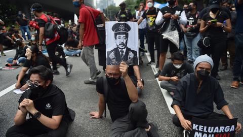 Malaysia: Protesters demand resignation of anti-graft chief