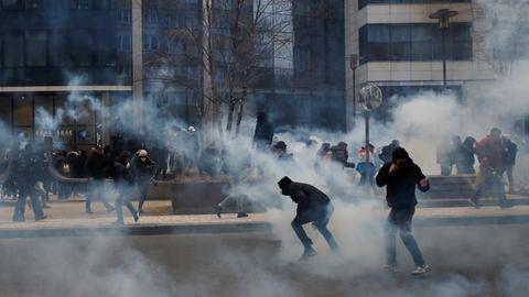Brussels police clash with protesters rallying against Covid-19 rules