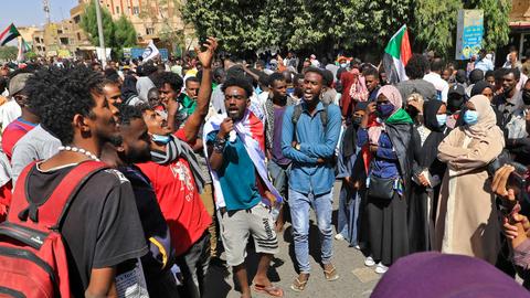 Pro-democracy protests in Sudan turn deadly once again