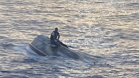 Dozens missing after boat sinks off US coast