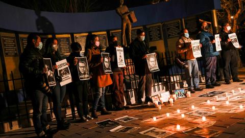 Mexicans protest killings of journalists