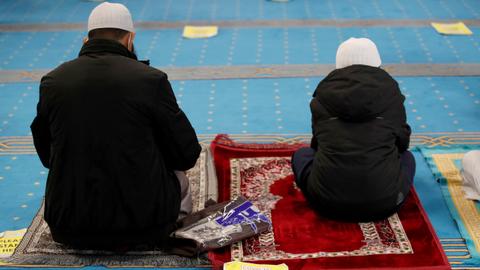 UK upper, middle classes 'more likely' to be Islamophobic