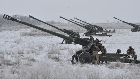 Pentagon warns of 'horrific' outcome if Russia invades Ukraine