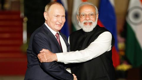 Russia, India reportedly in talks to expand Northern Sea shipping route