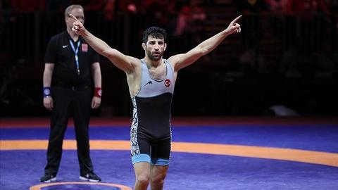 Turkish wrestlers shine in European Wrestling Championships