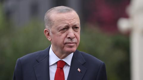 Türkler ve Ermeniler geleceği yaratmak için birlikte çalışmalı: Erdoğan