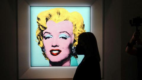 Warhol's Marilyn Monroe portrait nabs $195M, breaks US auction record