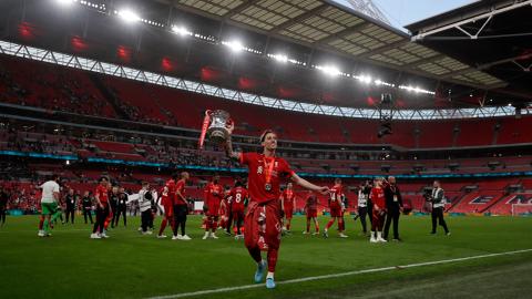Liverpool win FA Cup final after dramatic penalty shoot-out against Chelsea