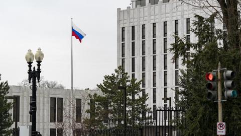 Live blog: Russian diplomats in US are threatened — Envoy