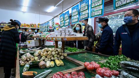 China's retail sales slump due to Covid lockdowns