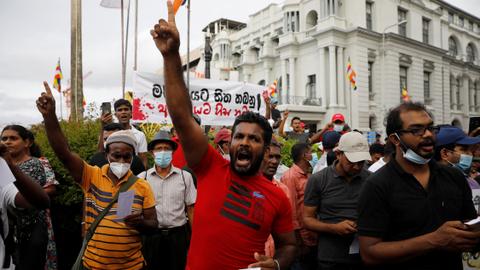 Sri Lanka parliament blocks move to condemn president amid economic crisis