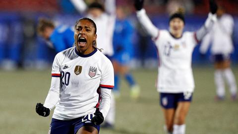 US men, women football teams to receive equal pay in 'historic' agreement