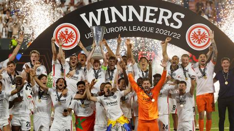 Eintracht Frankfurt beat Rangers in shootout to win Europa League final