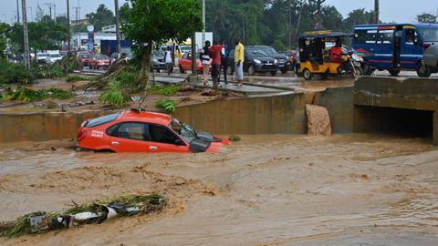 Children among dead in Ivory Coast flooding