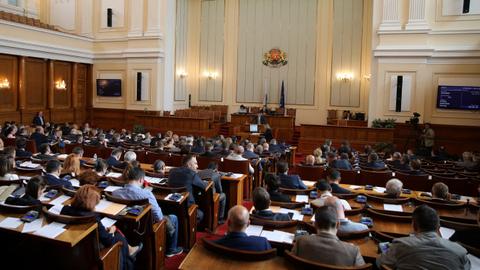 Bulgaria parliament okays move to unlock North Macedonia EU talks