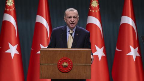 Türkiye to soon start military operations along Syrian border: Erdogan